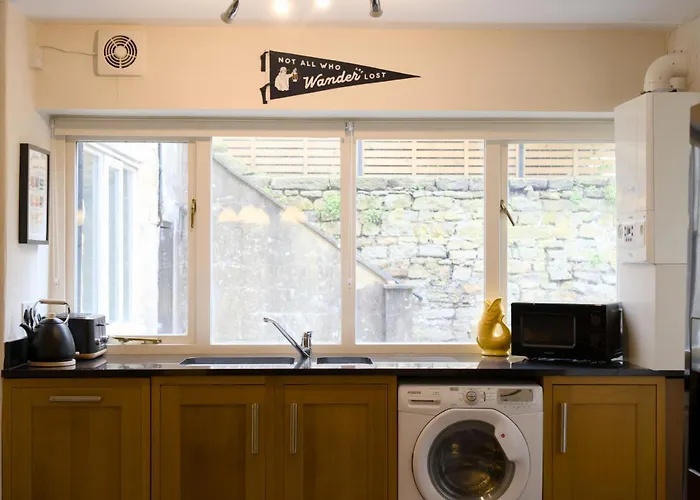 The Beeches - Chatsworth Apartment No 2 - Sleeps 4
